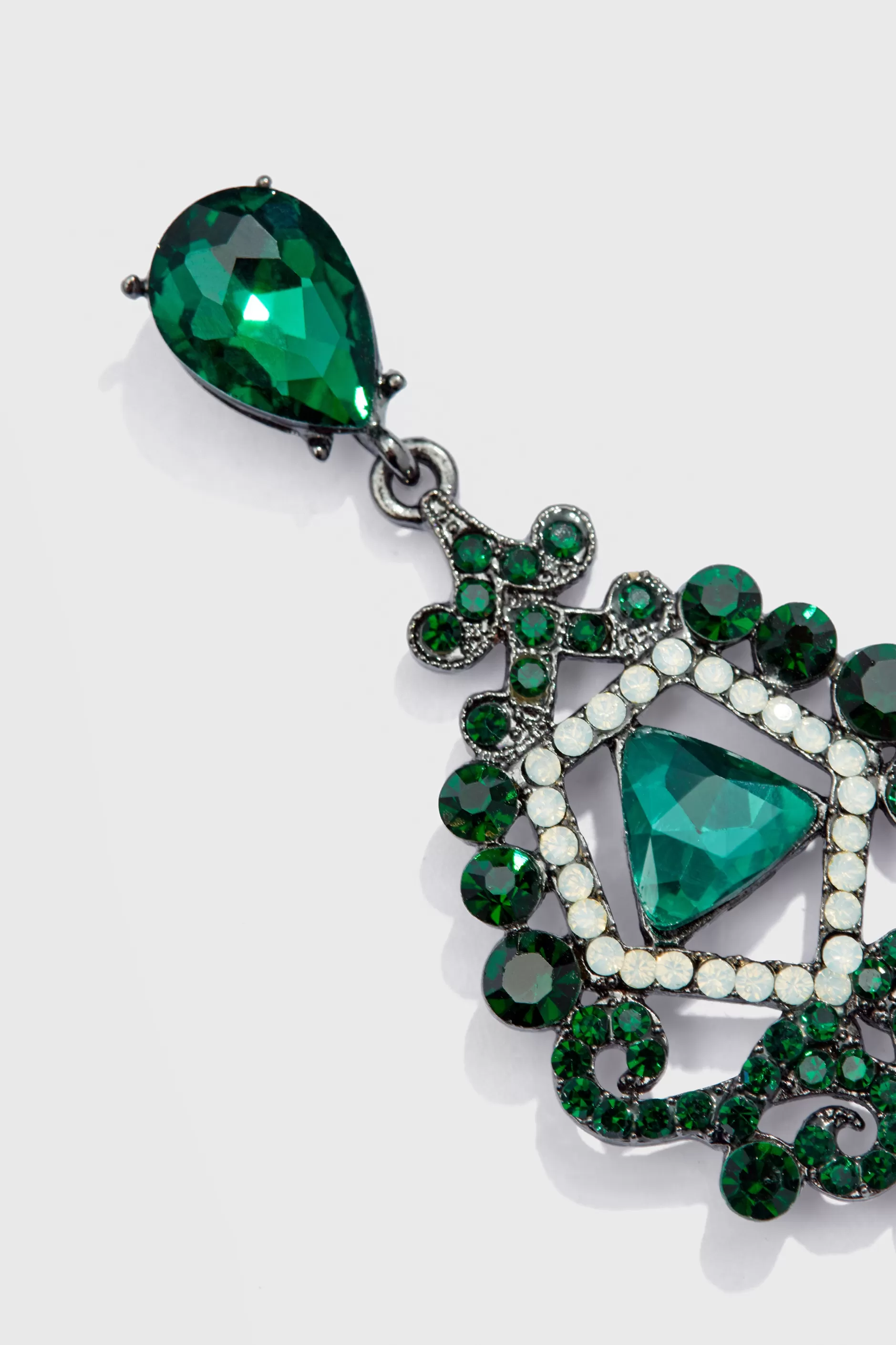Vintage Baroque Diamond Cutout Earrings-BABEYOND Fashion